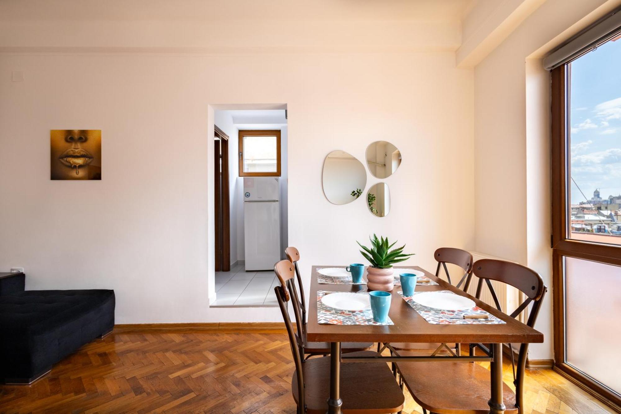 Downtown Victoria Apartments By Citybookings Bucarest Exterior foto